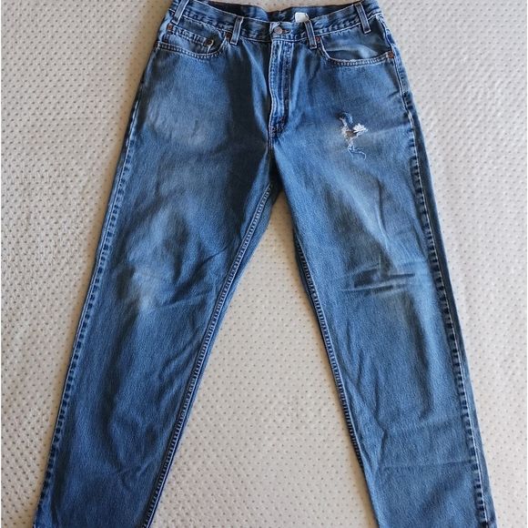 Vintage 550' s Distressed Medium wash jeans 👖 - Picture 16 of 16